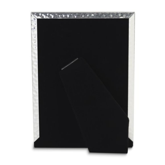 Hammered Silver-tone 4x6 Metal Photo Frame - Picture 4 of 4